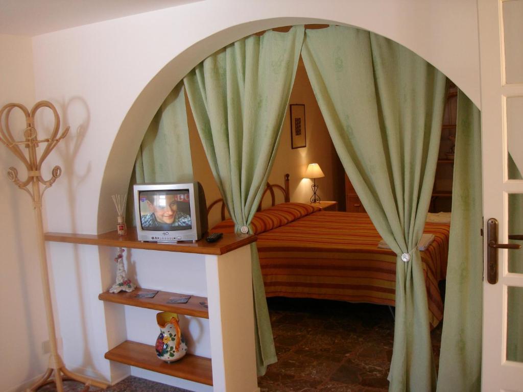 Vacanze Arcobaleno Aparthotel *