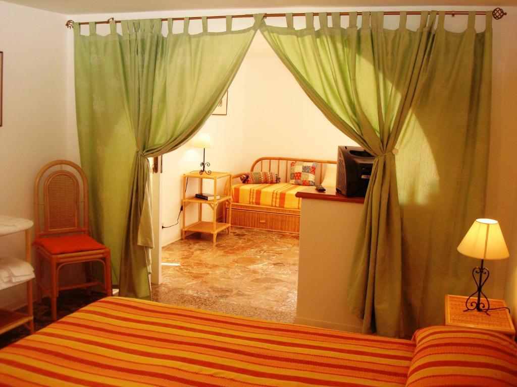 Vacanze Arcobaleno Aparthotel