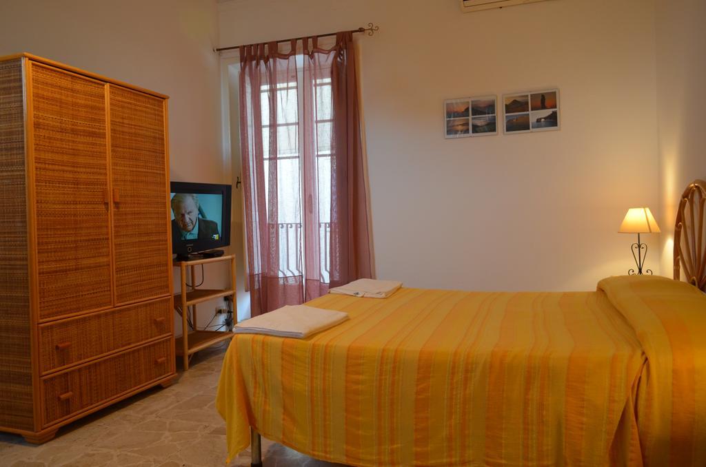 Vacanze Arcobaleno Aparthotel Lipari (Isola Lipari)